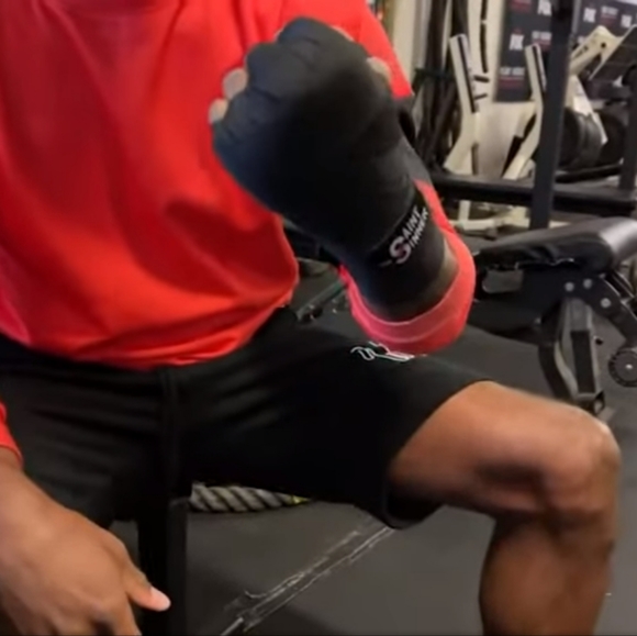 NEW The Saint And The Sinner Black & Red Handwraps (Boxing) - Picture 3 of 4